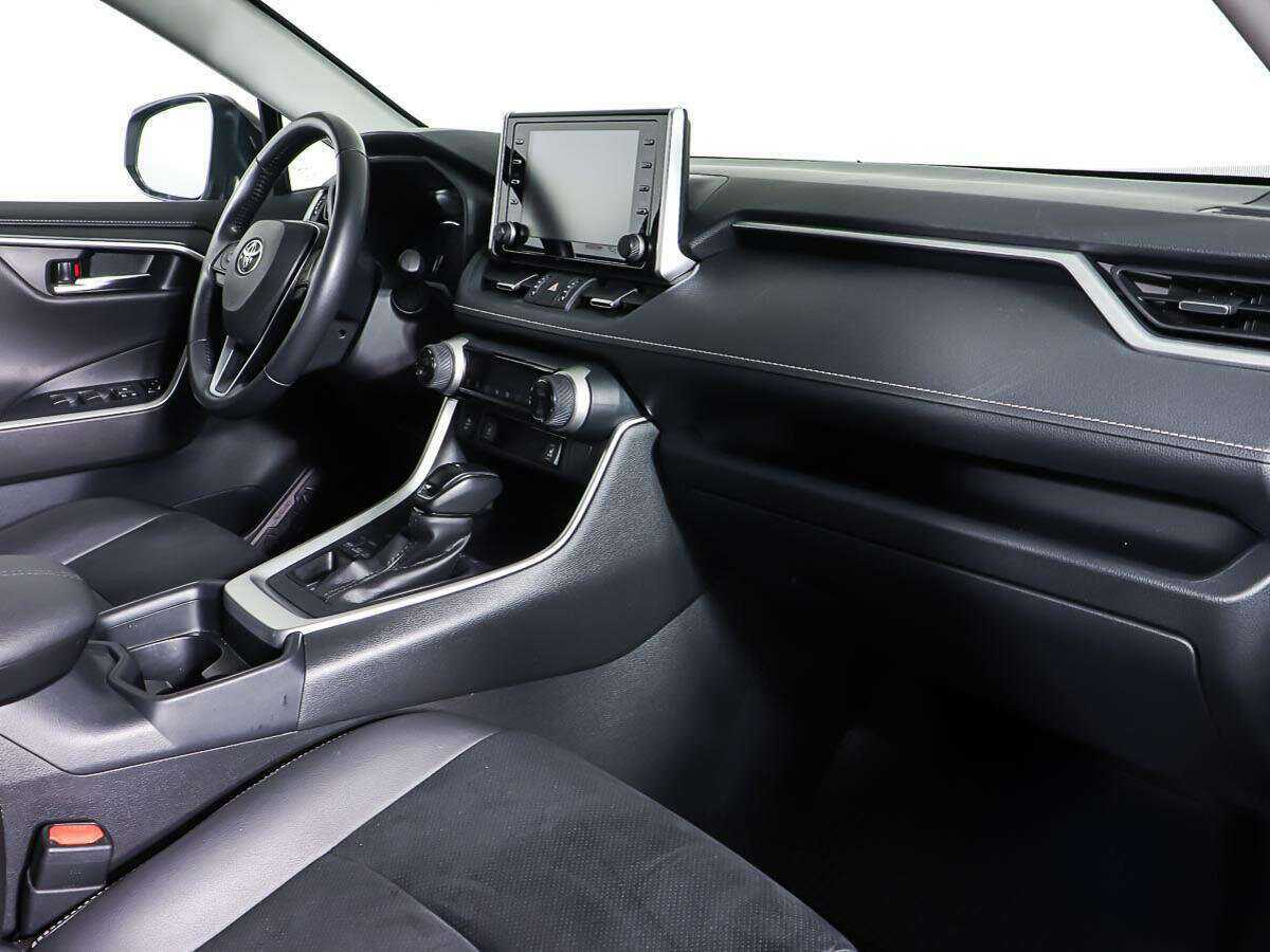 Купить Toyota RAV4 с пробегом. Фото: #8