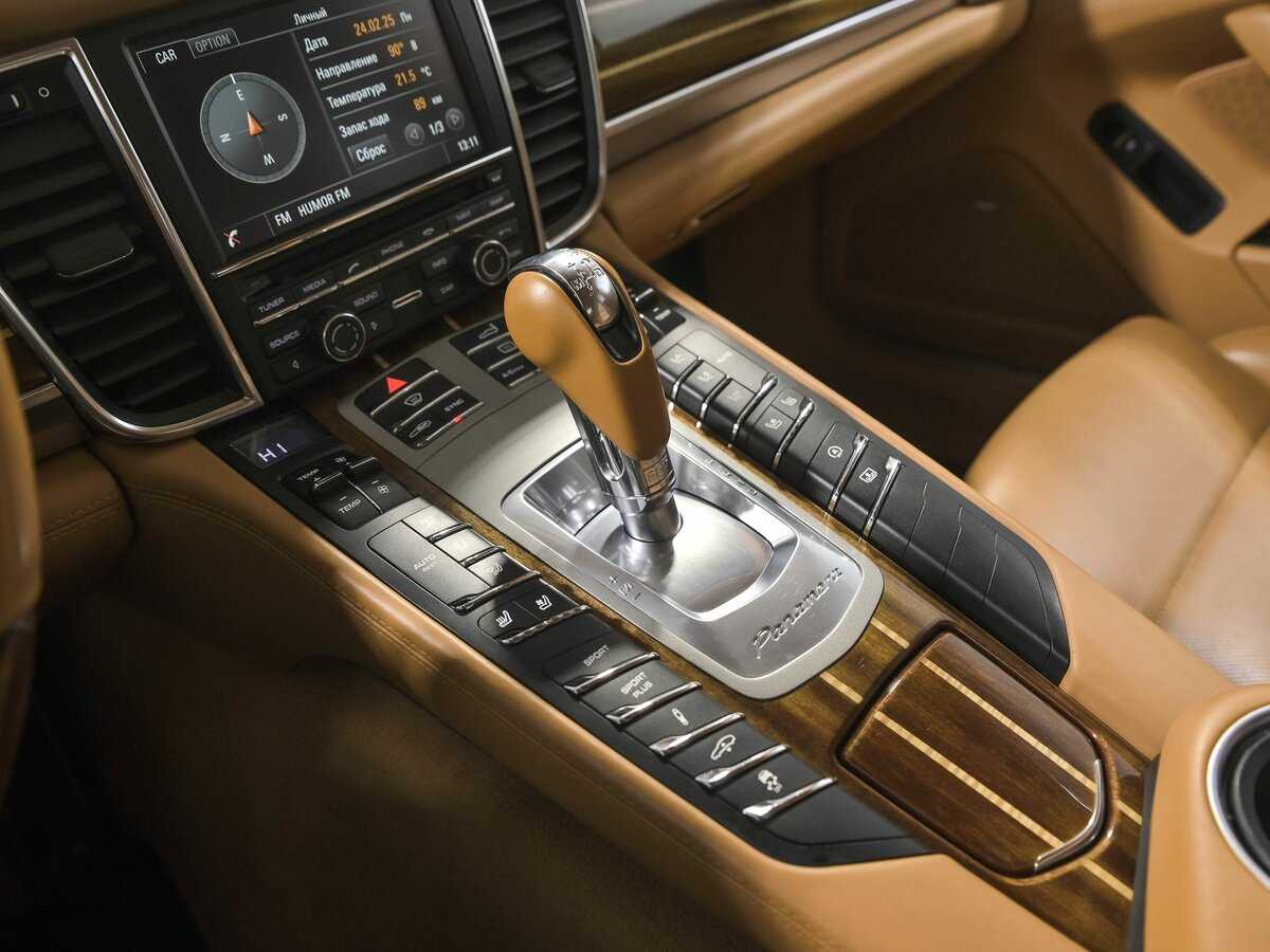 Купить Porsche Panamera с пробегом. Фото: #11