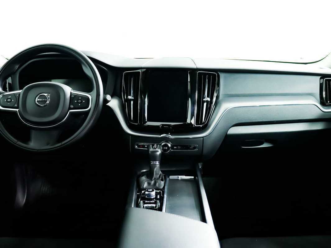 Купить Volvo XC60 с пробегом. Фото: #10