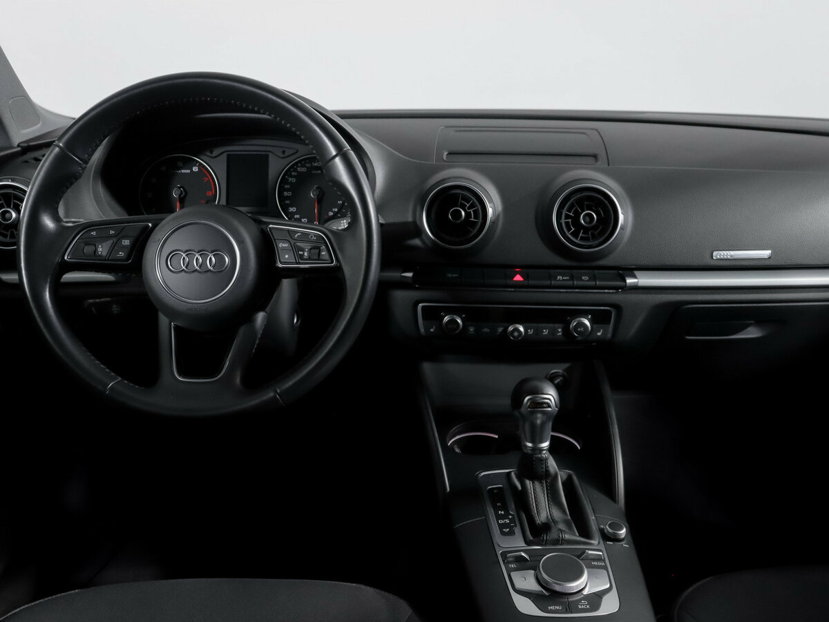 Купить Audi A3 с пробегом. Фото: #9
