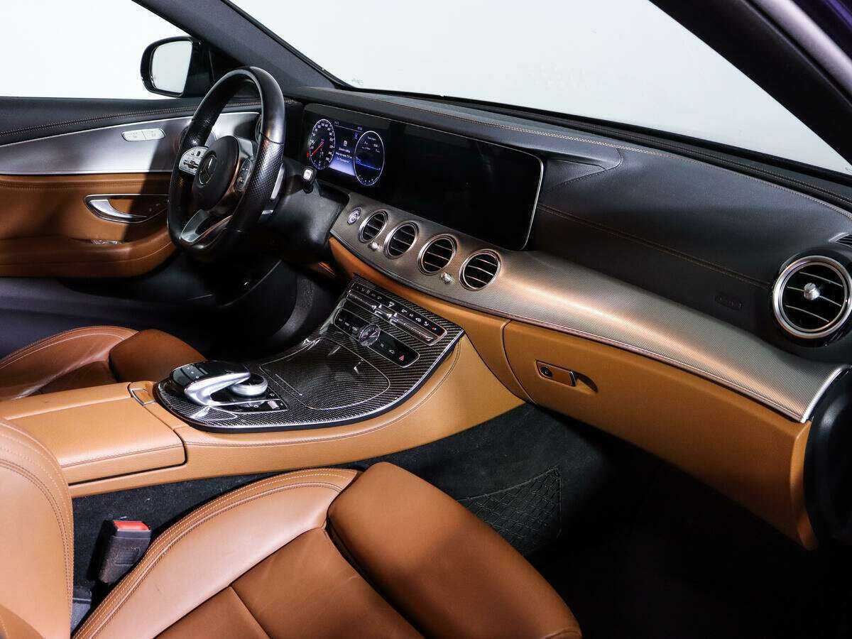 Купить Mercedes-Benz E-Класс с пробегом. Фото: #8