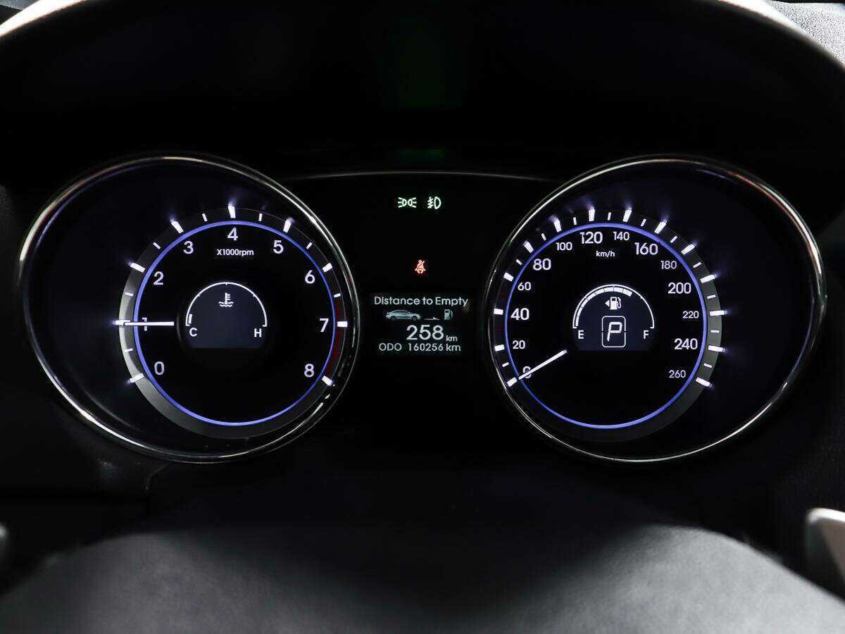 Купить Hyundai Sonata с пробегом. Фото: #13