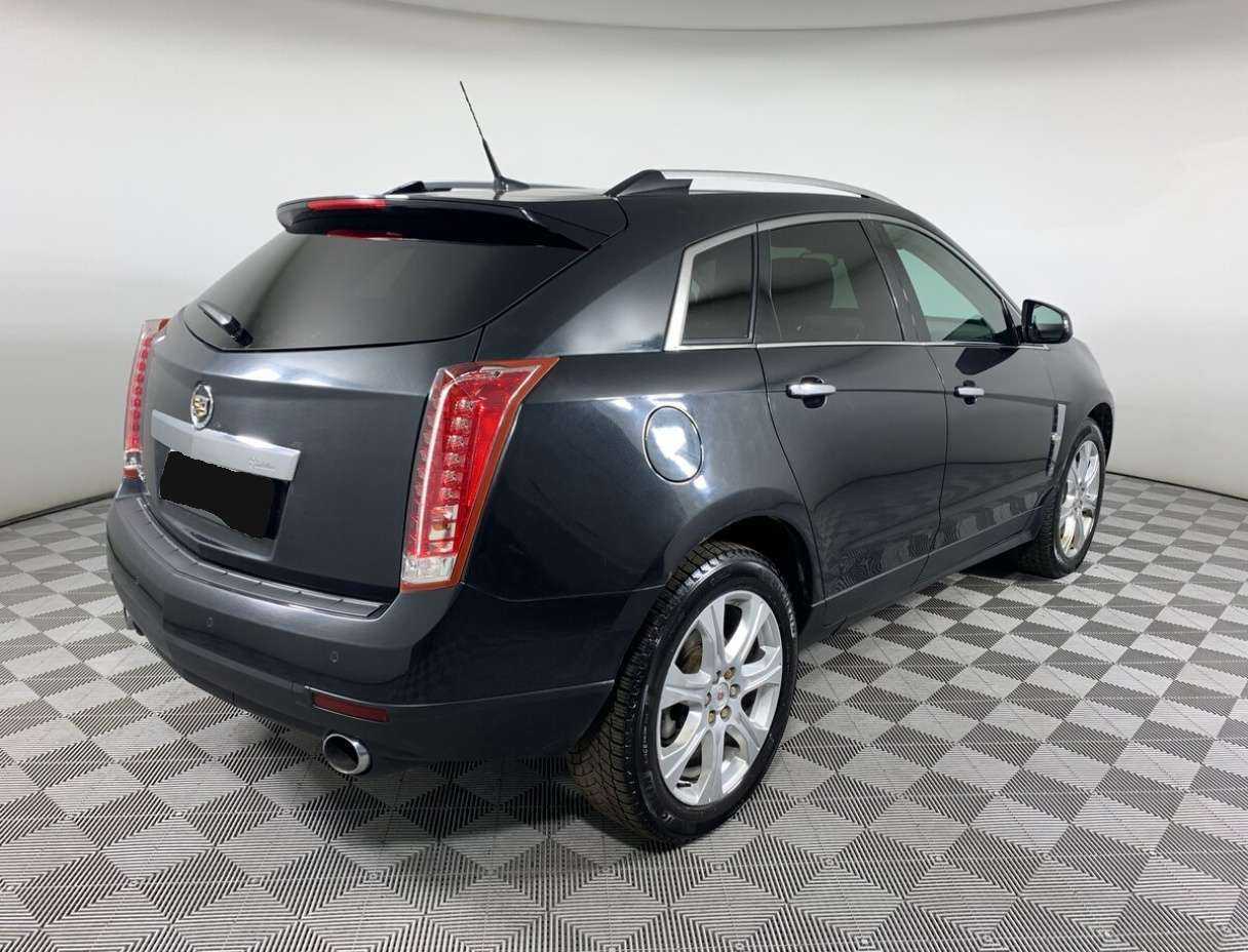 Купить Cadillac SRX с пробегом. Фото: #4