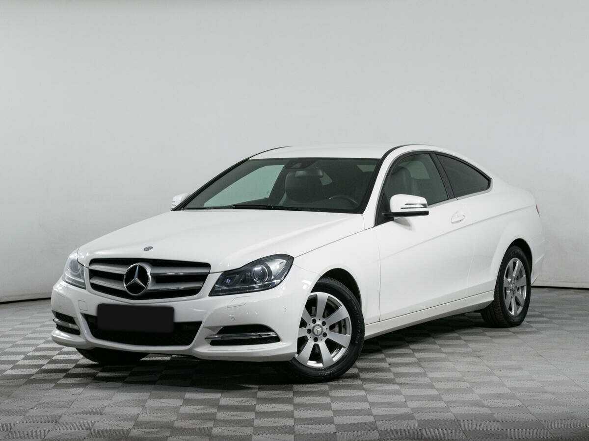 Купить Mercedes-Benz C-Класс с пробегом. Посмотреть фото