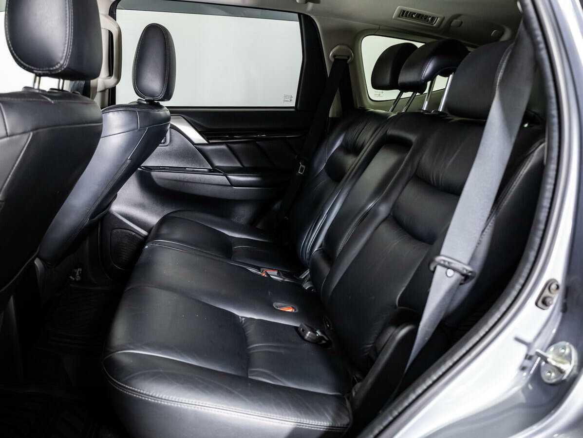 Купить Mitsubishi Pajero Sport с пробегом. Фото: #9