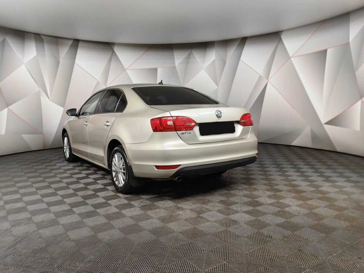 Купить Volkswagen Jetta с пробегом. Фото: #3