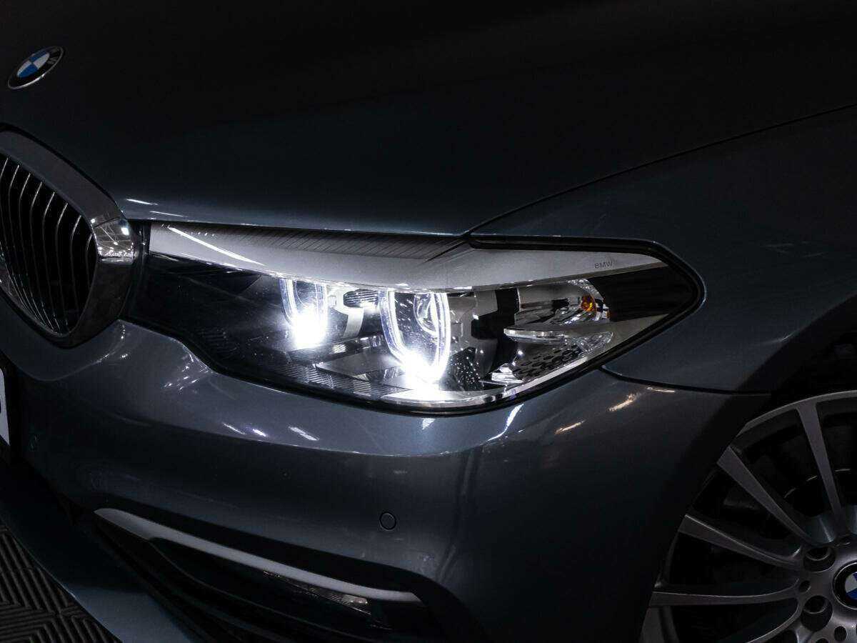 Купить BMW 5 серии с пробегом. Фото: #27