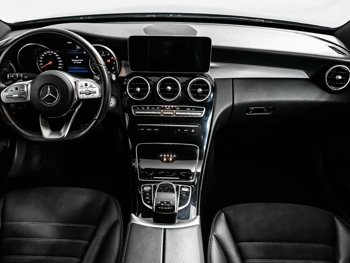 Купить Mercedes-Benz C-Класс с пробегом. Фото: #10