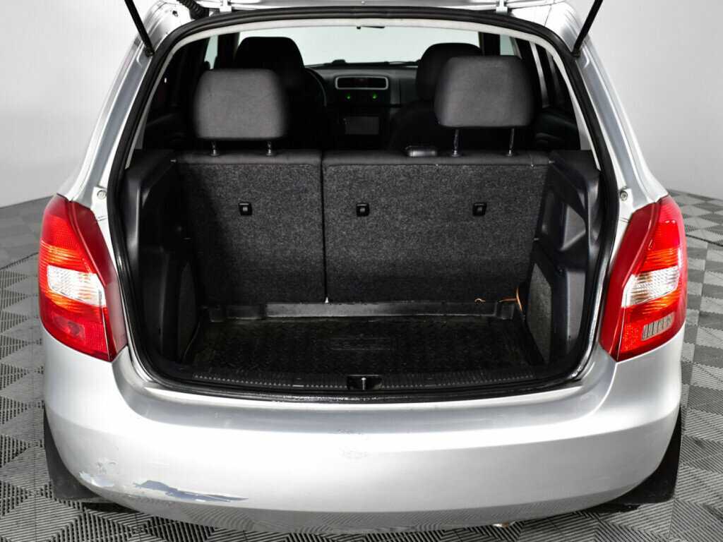 Купить Skoda Fabia с пробегом. Фото: #13