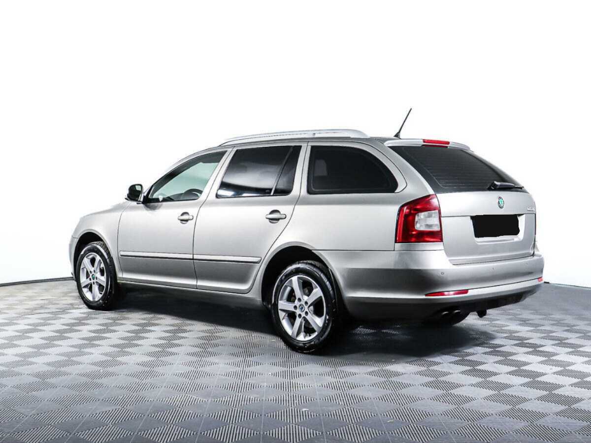 Купить Skoda Octavia с пробегом. Фото: #6