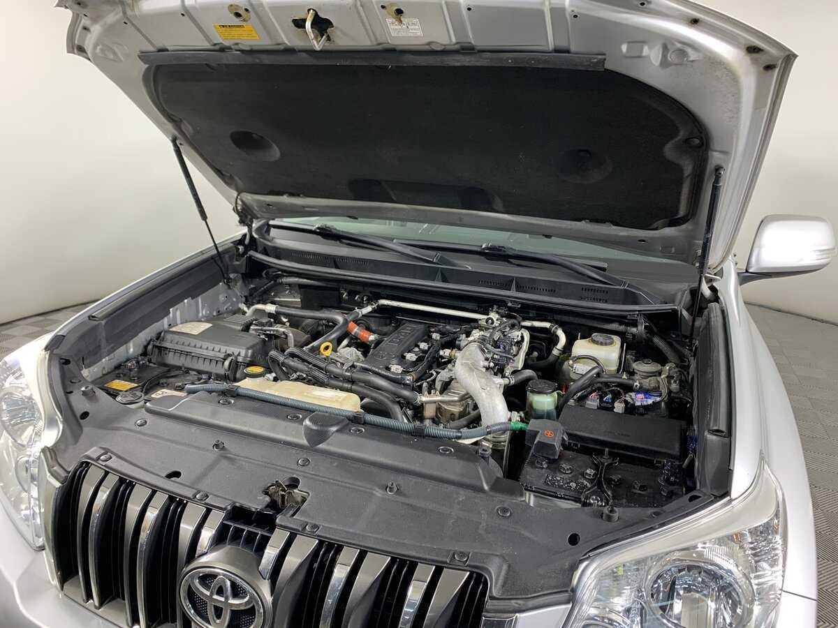 Купить Toyota Land Cruiser Prado с пробегом. Фото: #10