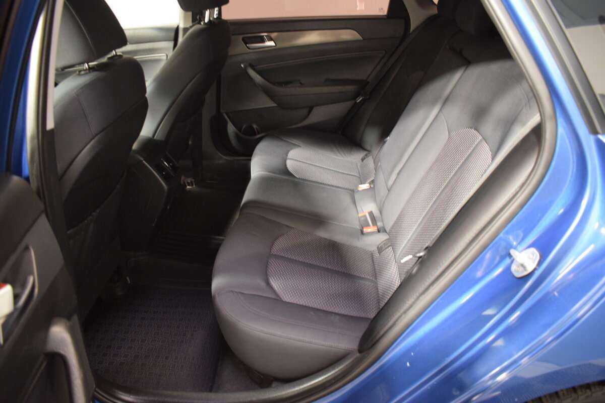Купить Hyundai Sonata с пробегом. Фото: #9