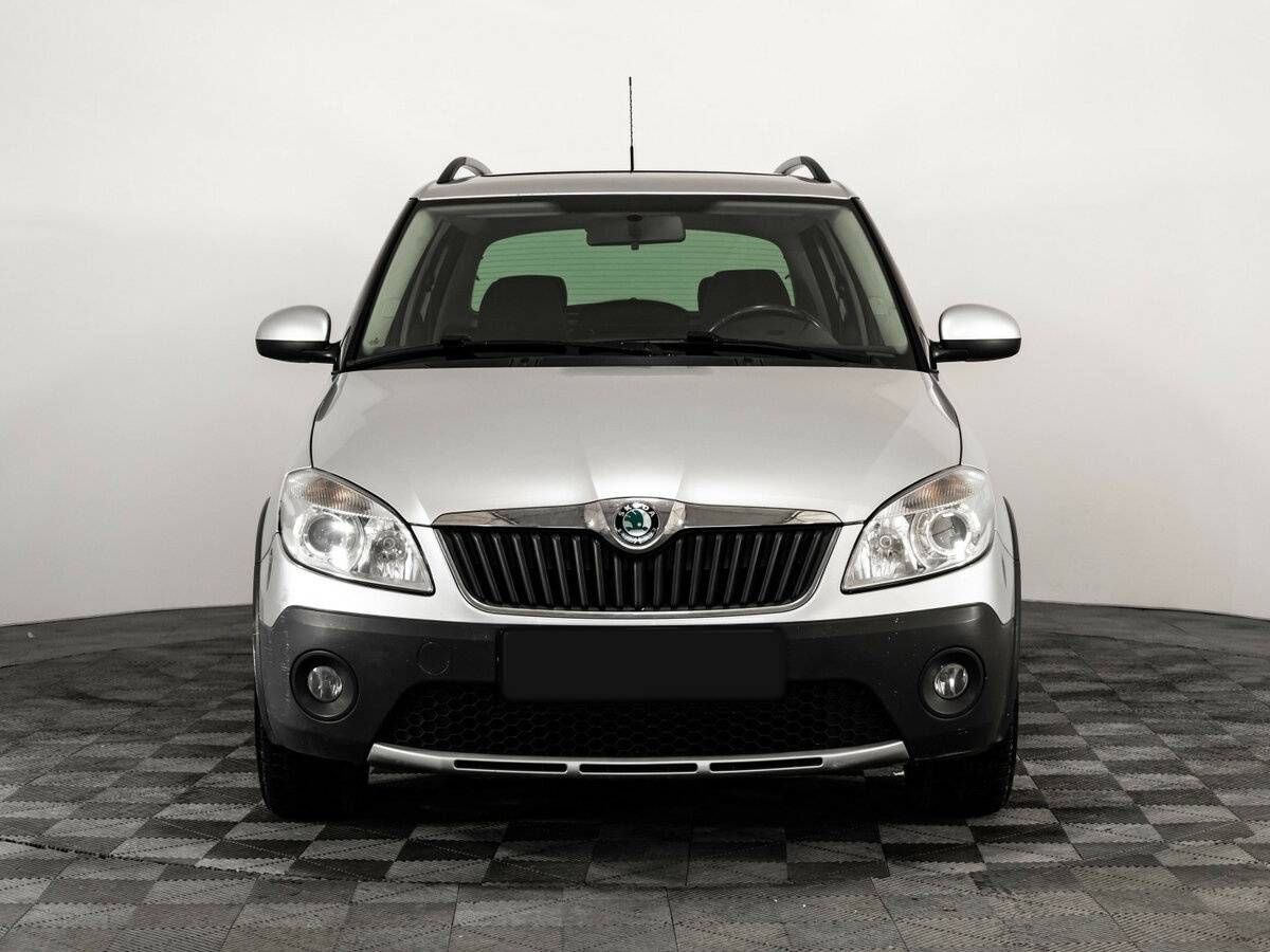 Купить Skoda Fabia с пробегом. Фото: #1