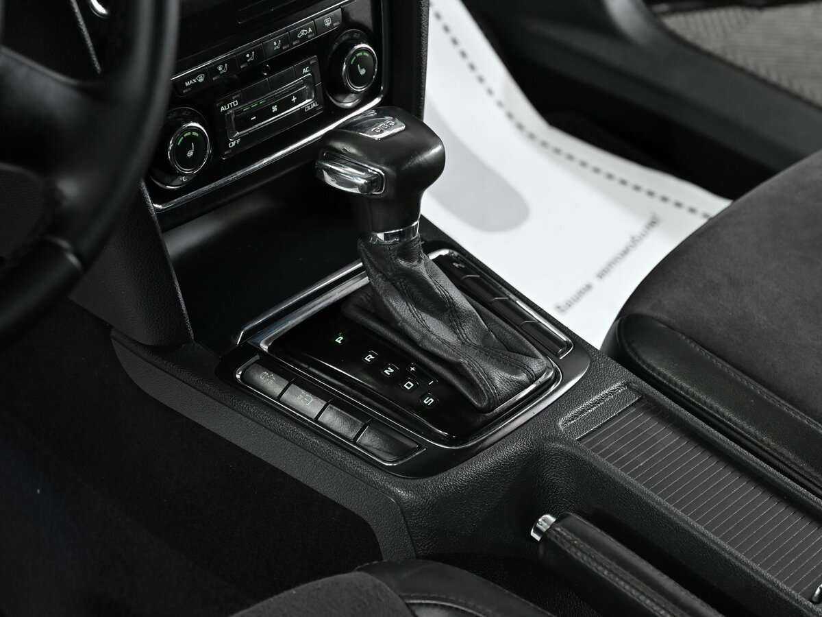 Купить Skoda Superb с пробегом. Фото: #13