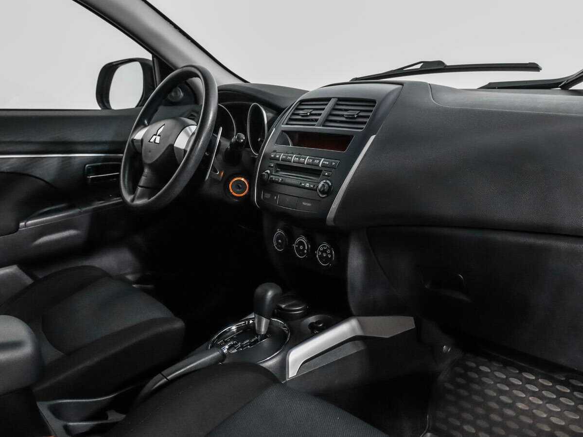 Купить Mitsubishi ASX с пробегом. Фото: #10