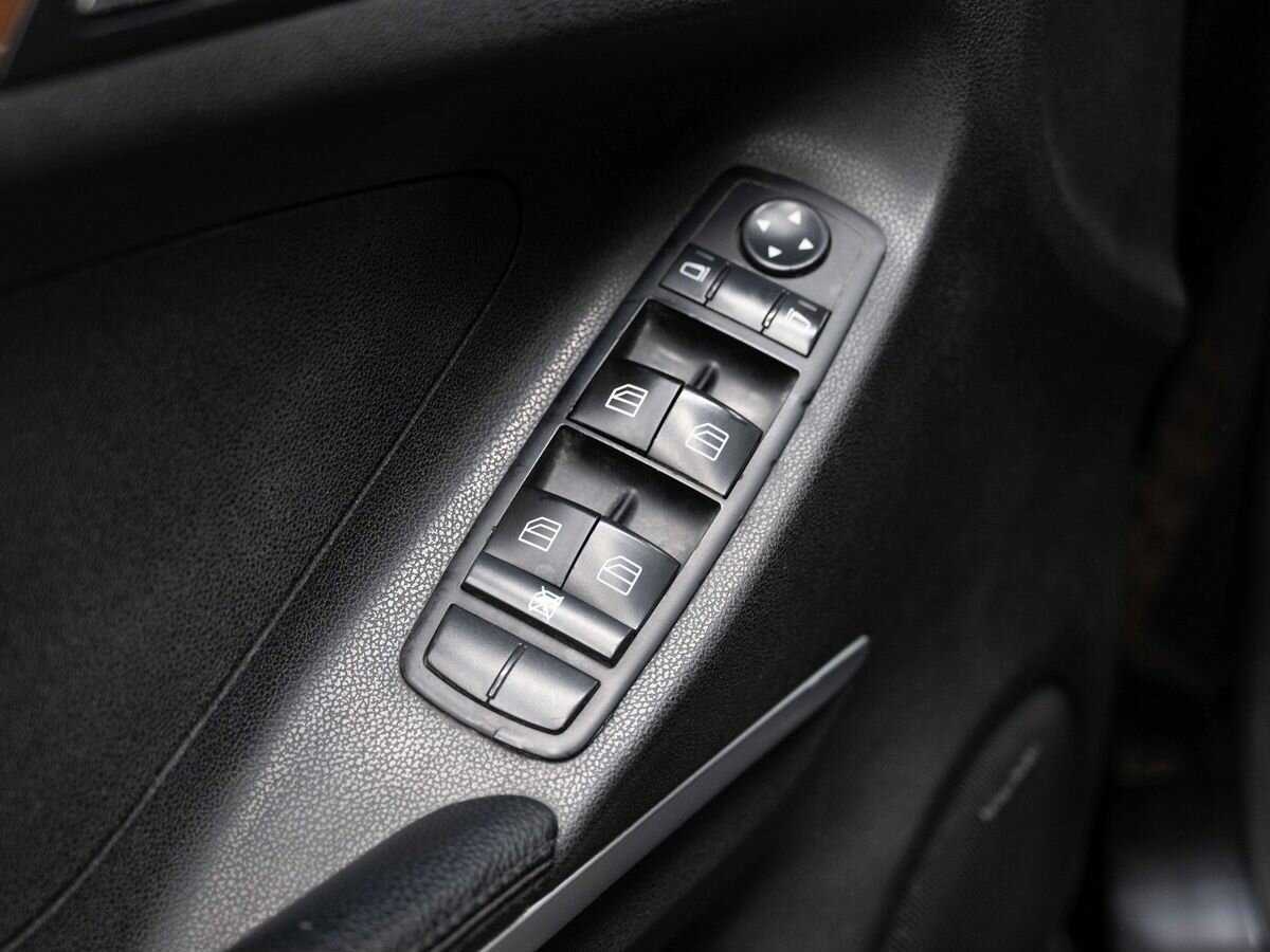 Купить Mercedes-Benz M-Класс с пробегом. Фото: #17