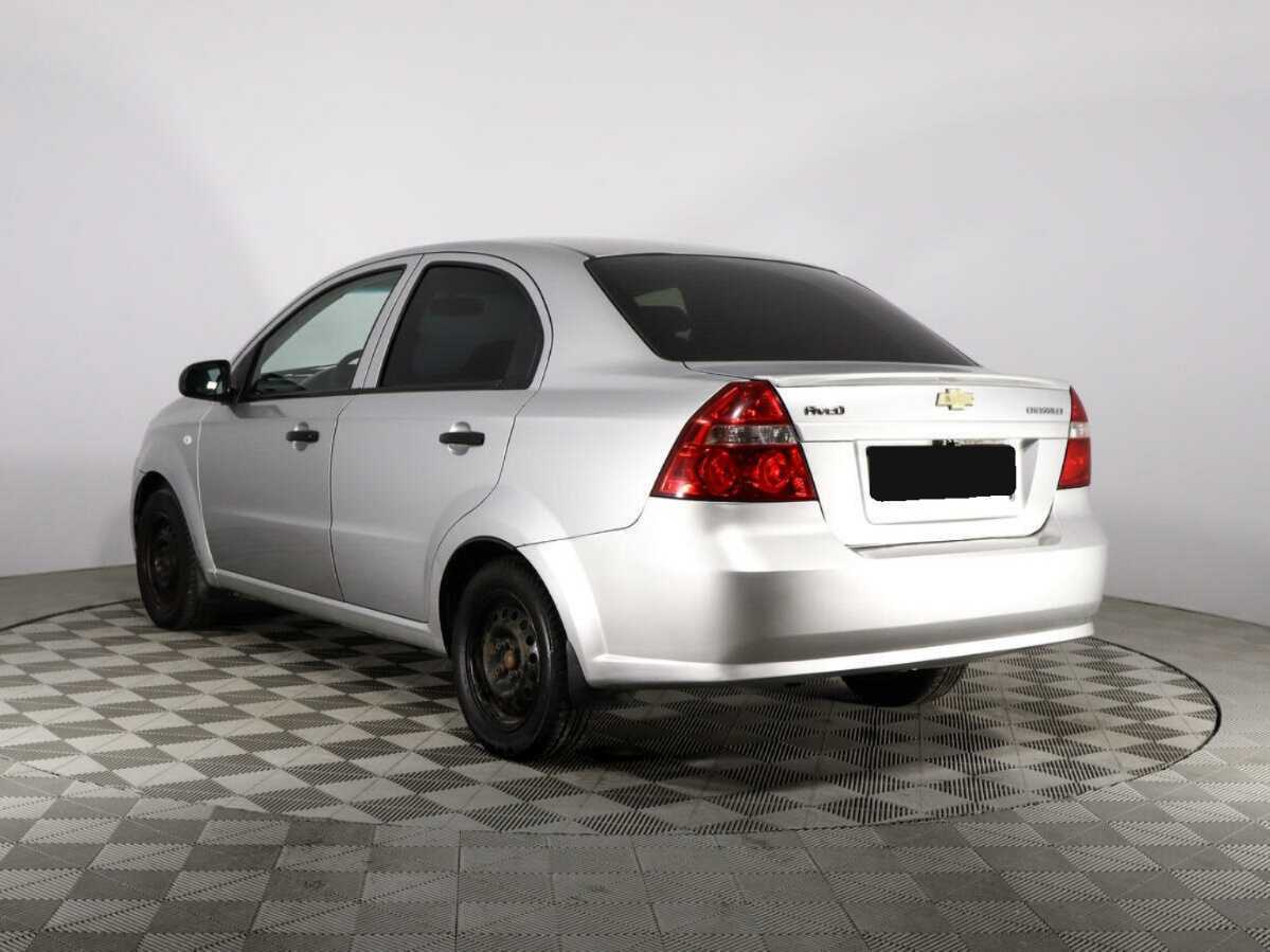 Купить Chevrolet Aveo с пробегом. Фото: #5