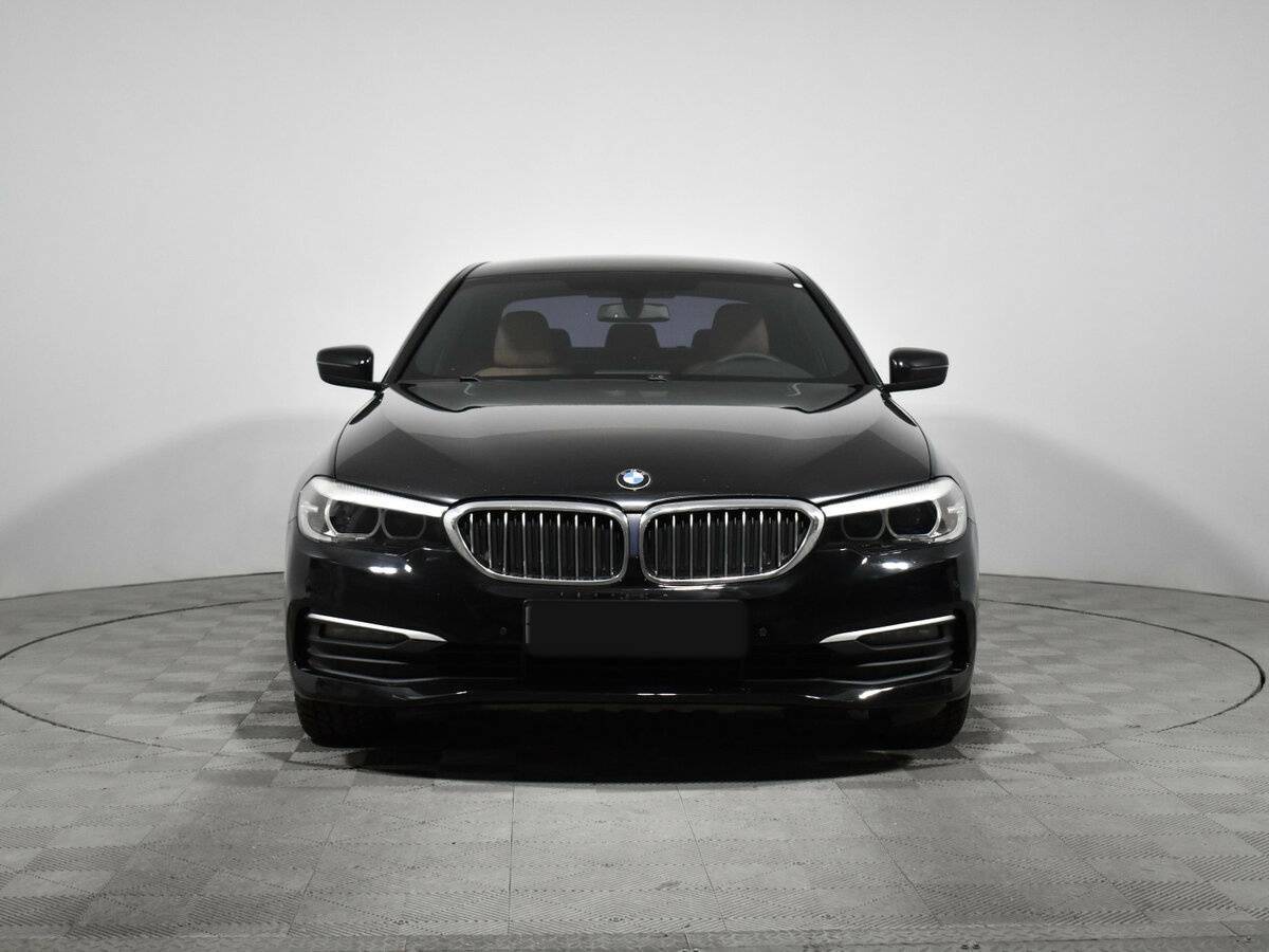 Купить BMW 5 серии с пробегом. Фото: #1