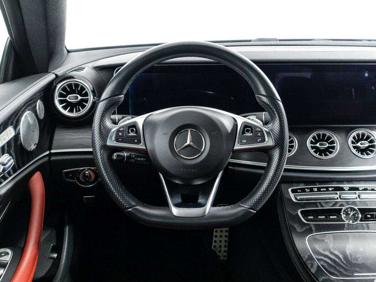 Купить Mercedes-Benz E-Класс с пробегом. Фото: #20