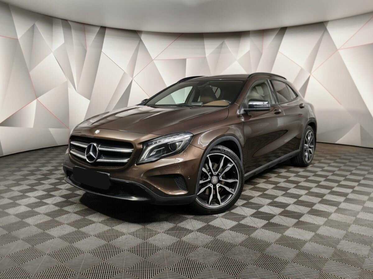Купить Mercedes-Benz GLA с пробегом. Посмотреть фото