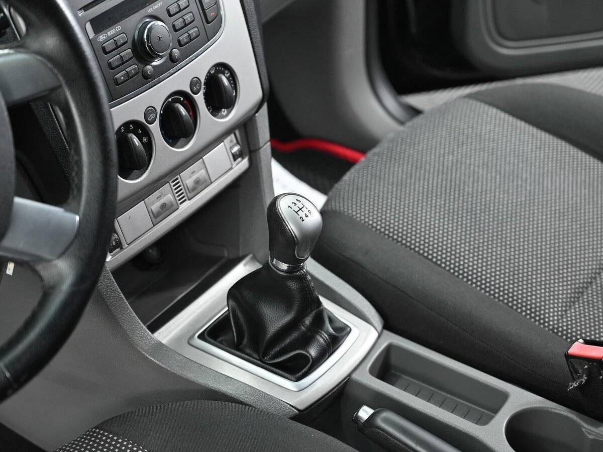 Купить Ford Focus с пробегом. Фото: #11