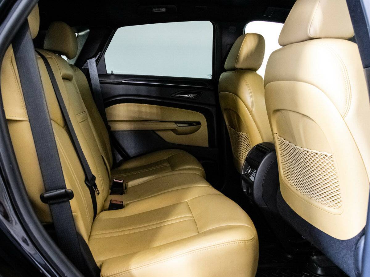 Купить Cadillac SRX с пробегом. Фото: #19