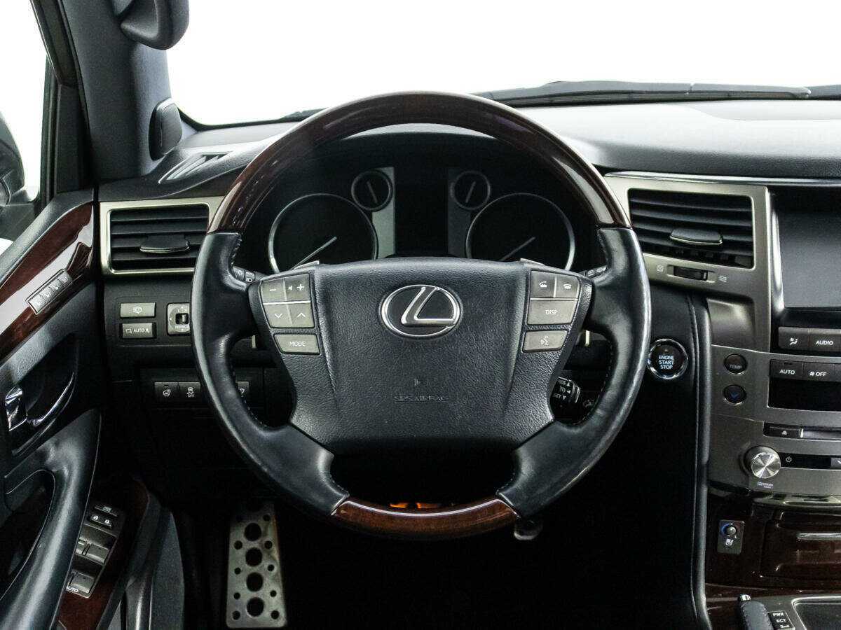 Купить Lexus LX с пробегом. Фото: #20