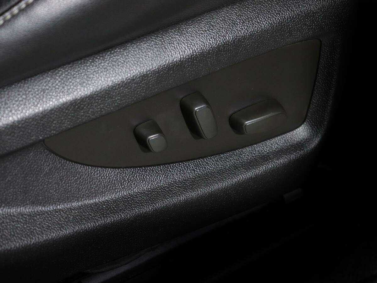 Купить Chevrolet Tahoe с пробегом. Фото: #17