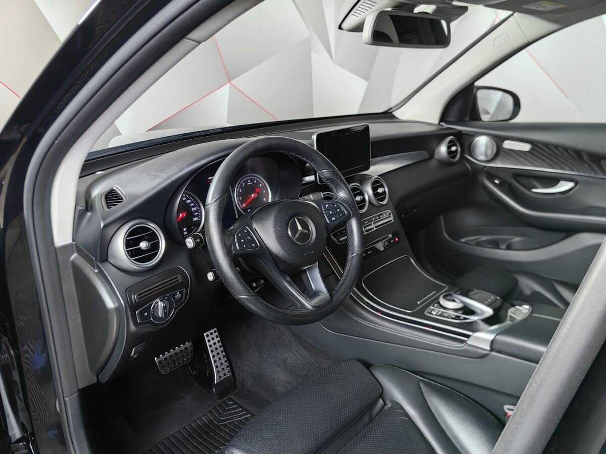 Купить Mercedes-Benz GLC с пробегом. Фото: #13