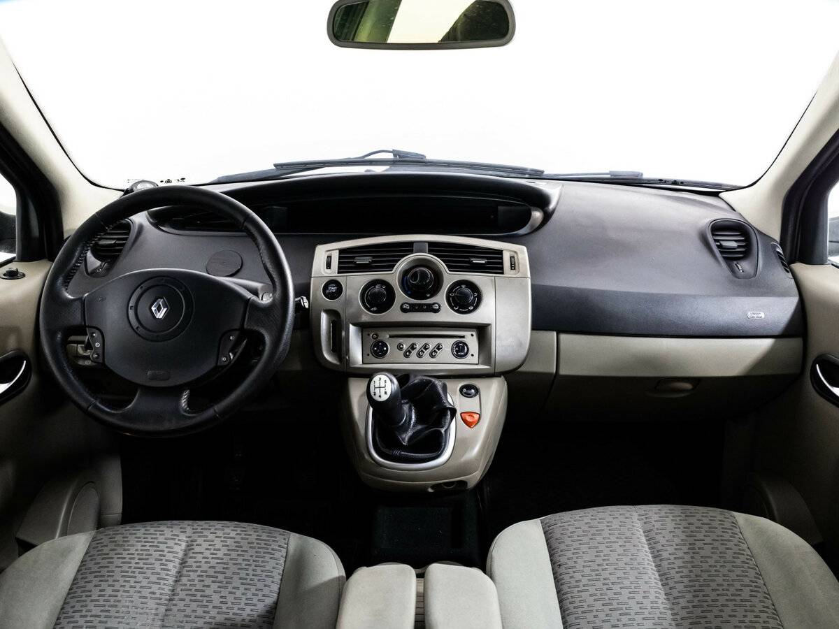 Купить Renault Scenic с пробегом. Фото: #7