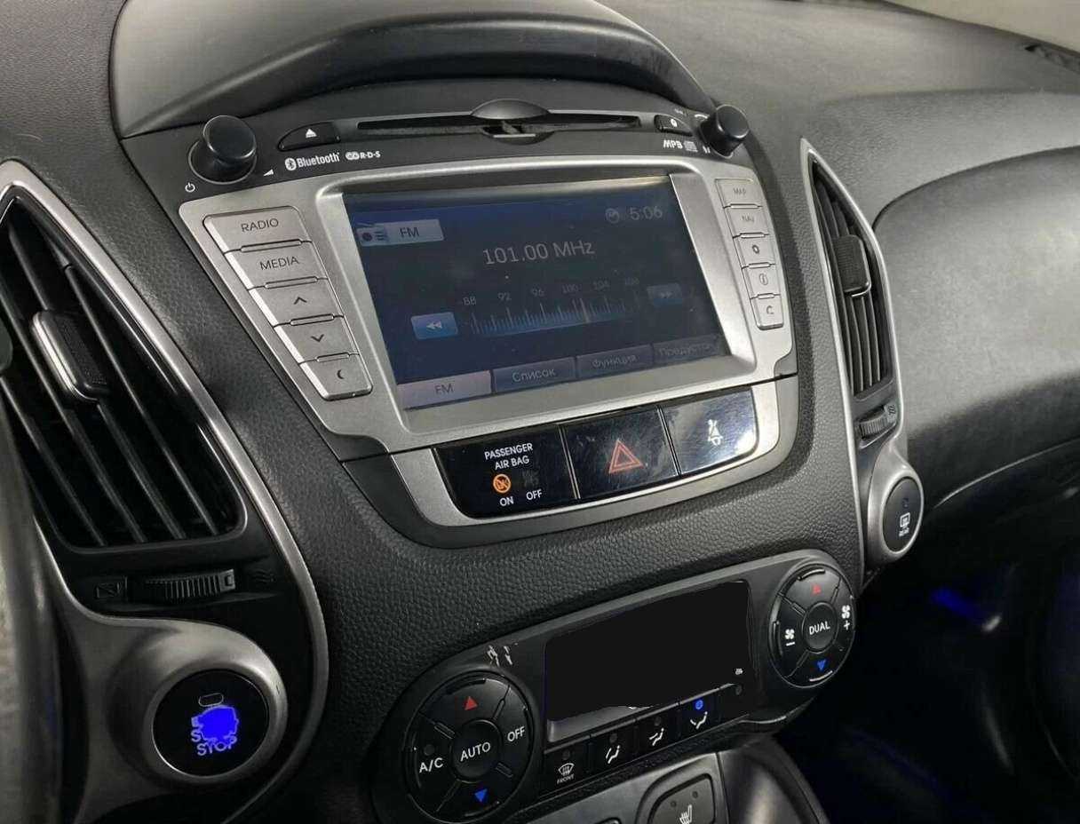 Купить Hyundai ix35 с пробегом. Фото: #10
