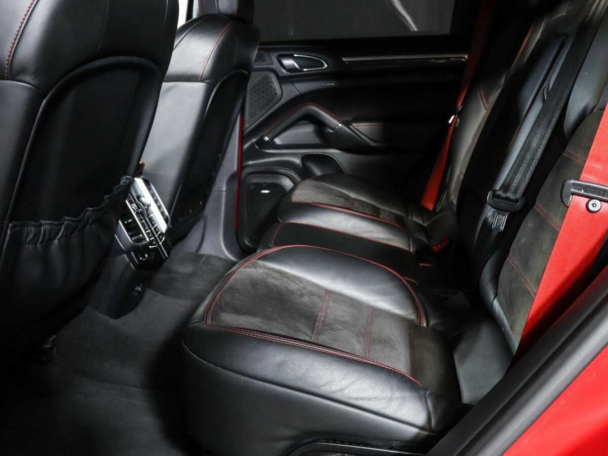 Купить Porsche Cayenne с пробегом. Фото: #6