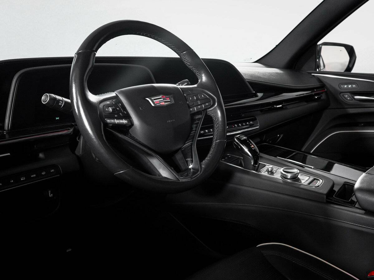 Купить Cadillac Escalade с пробегом. Фото: #14
