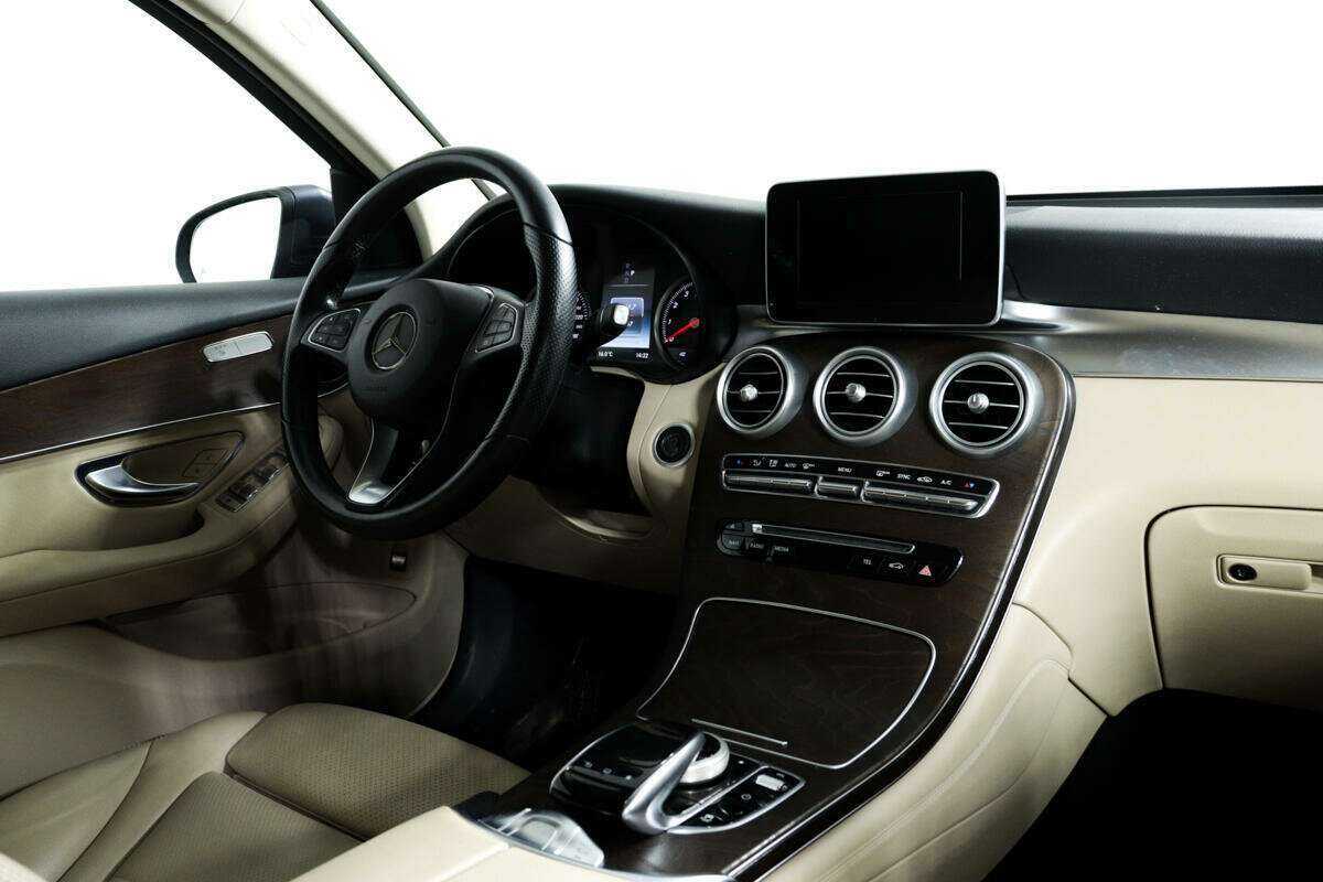 Купить Mercedes-Benz GLC с пробегом. Фото: #8