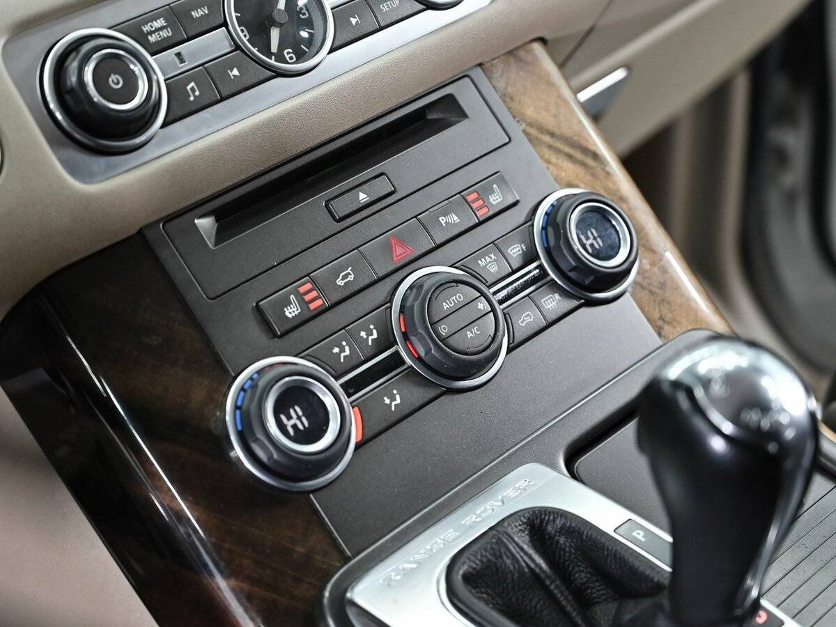 Купить Land Rover Range Rover Sport с пробегом. Фото: #10