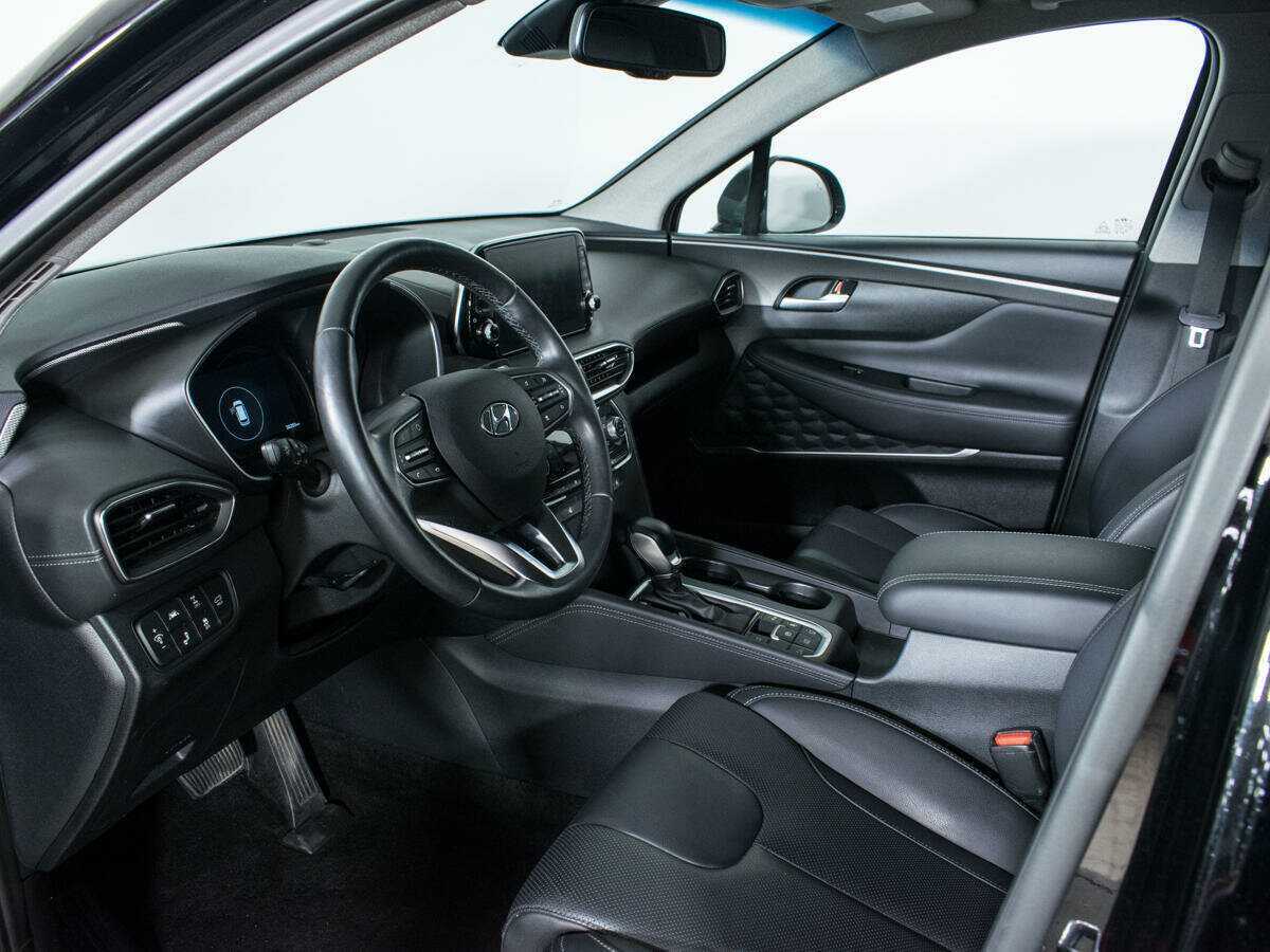 Купить Hyundai Santa Fe с пробегом. Фото: #12