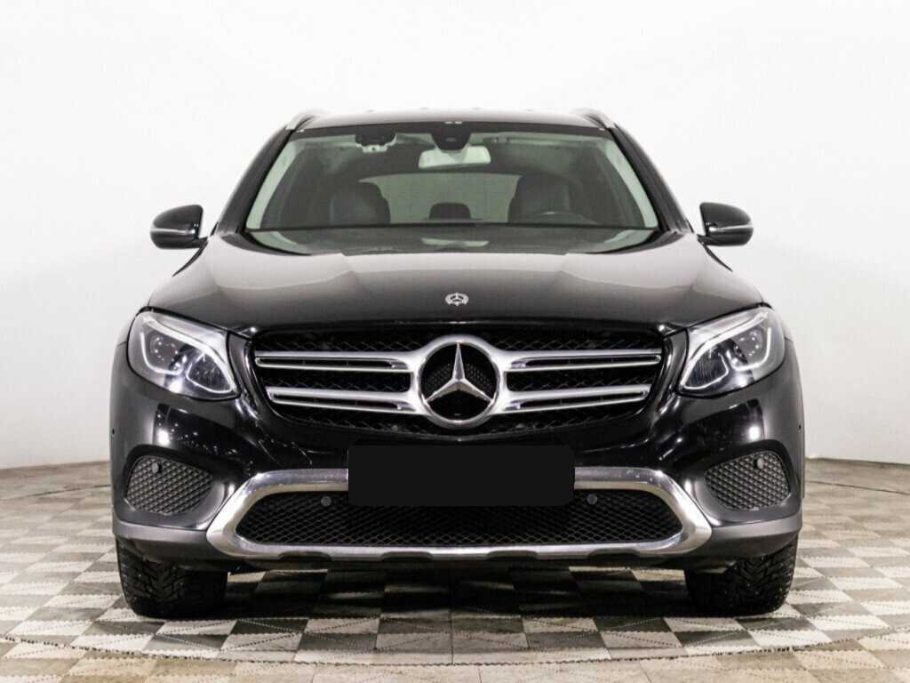 Купить Mercedes-Benz GLC с пробегом. Фото: #1