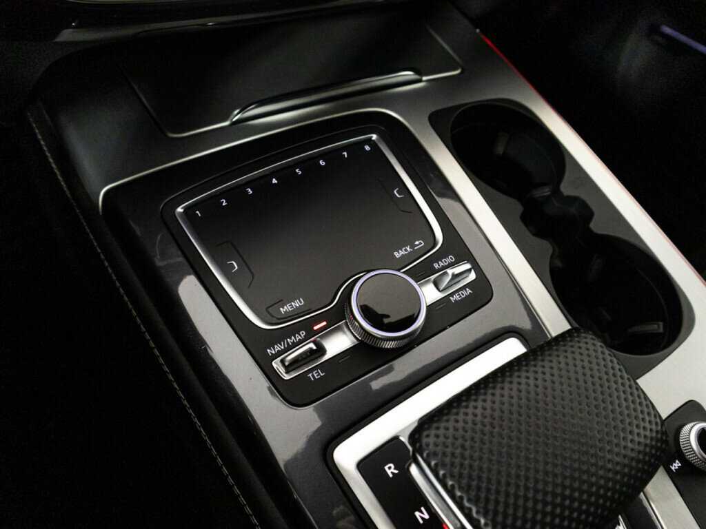 Купить Audi Q7 с пробегом. Фото: #20