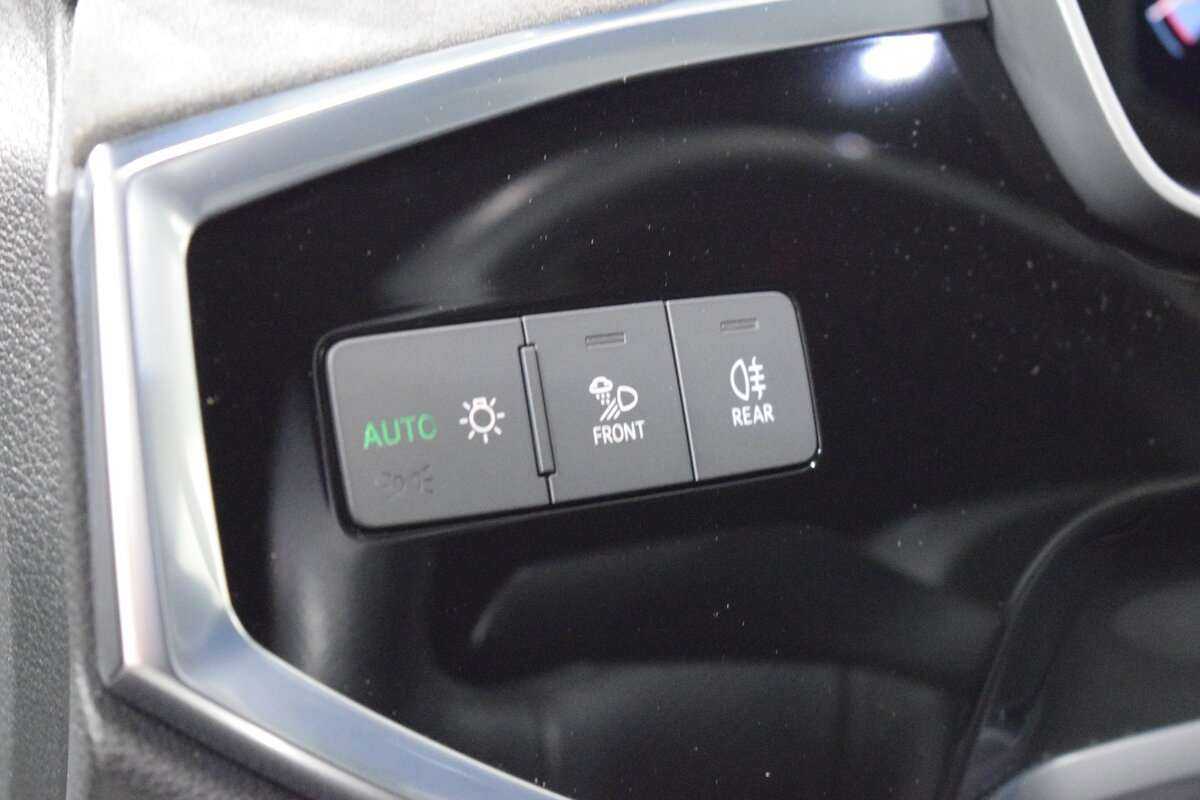 Купить Audi Q3 Sportback с пробегом. Фото: #9