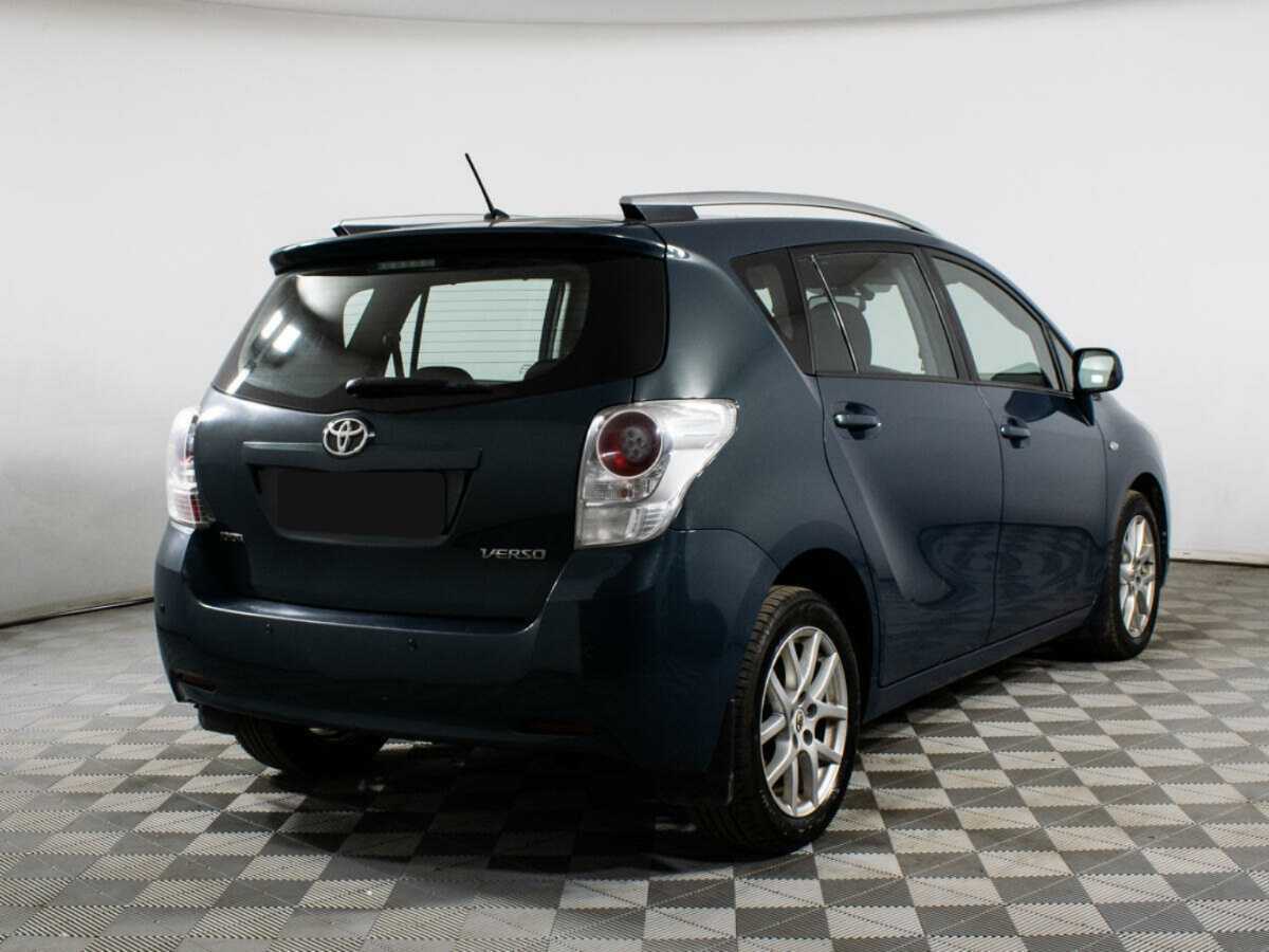 Купить Toyota Verso с пробегом. Фото: #5