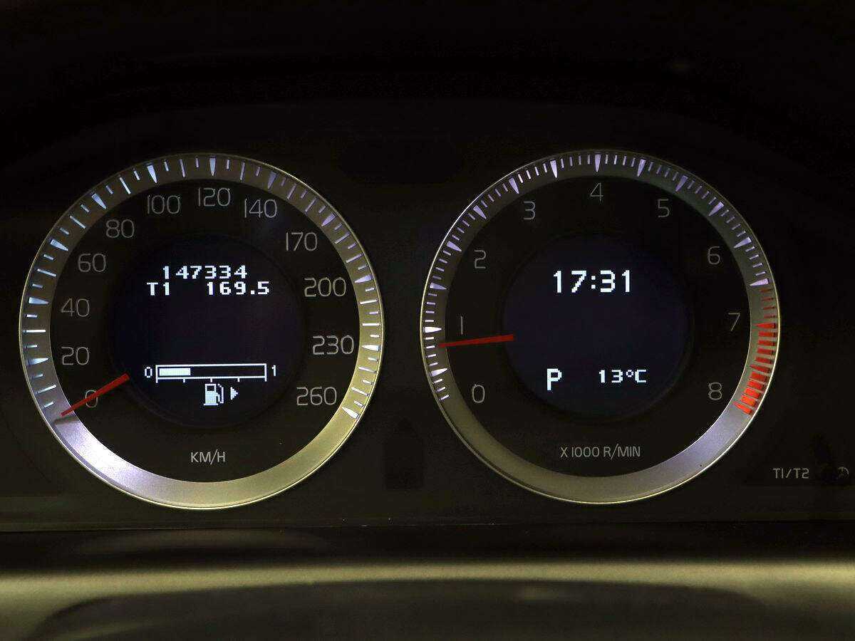 Купить Volvo XC60 с пробегом. Фото: #14