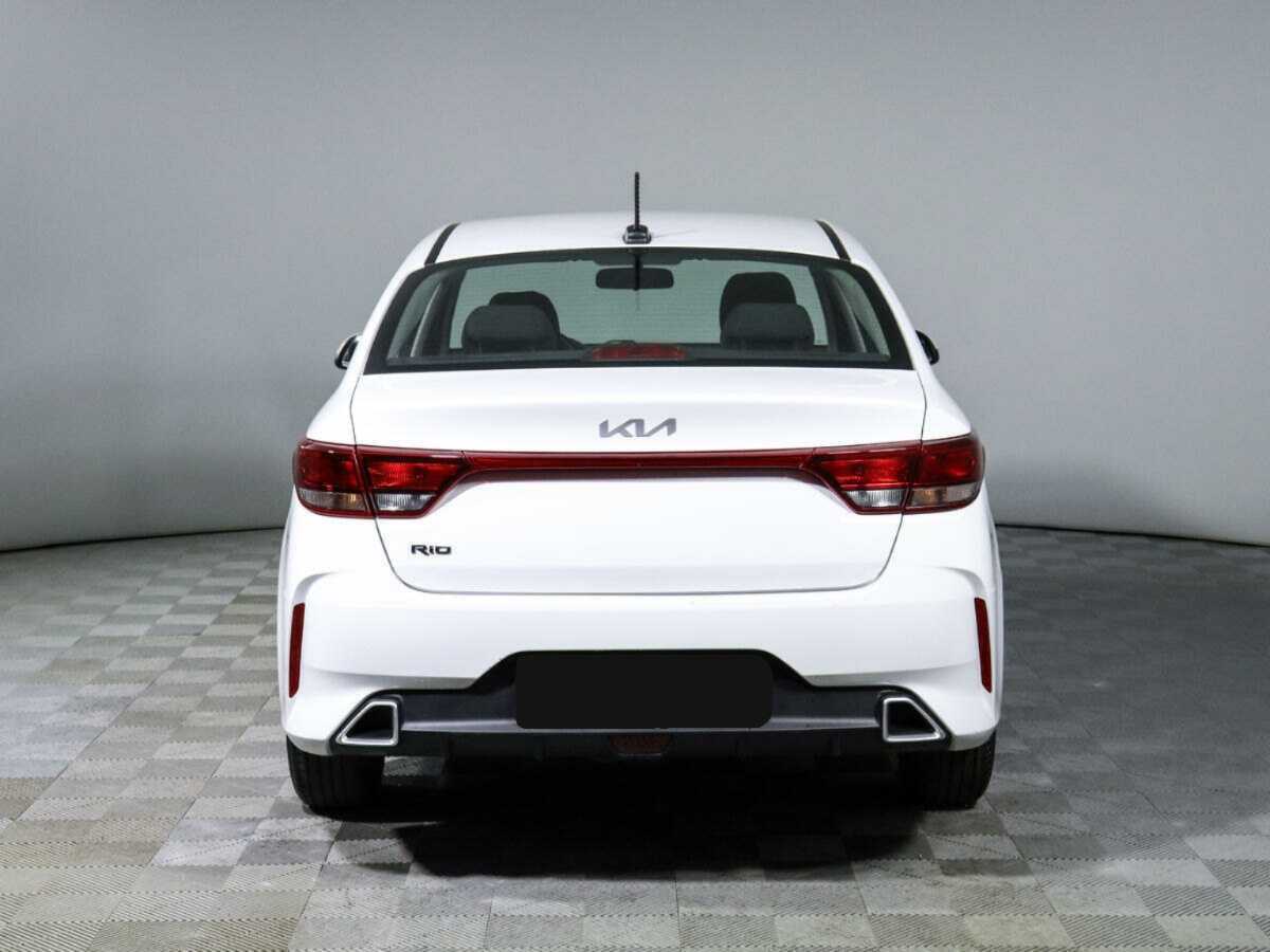 Купить Kia Rio с пробегом. Фото: #5
