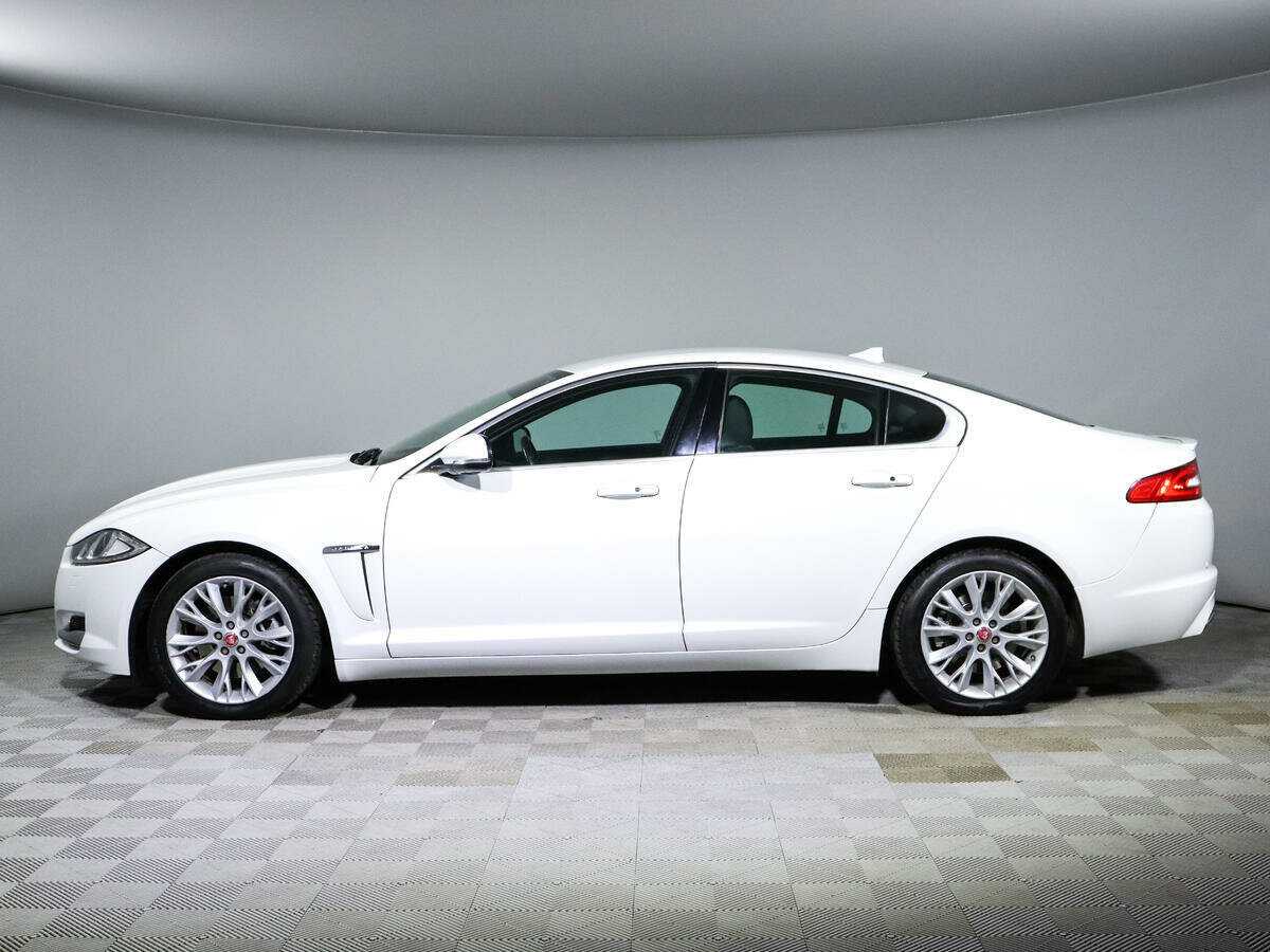Купить Jaguar XF с пробегом. Фото: #7