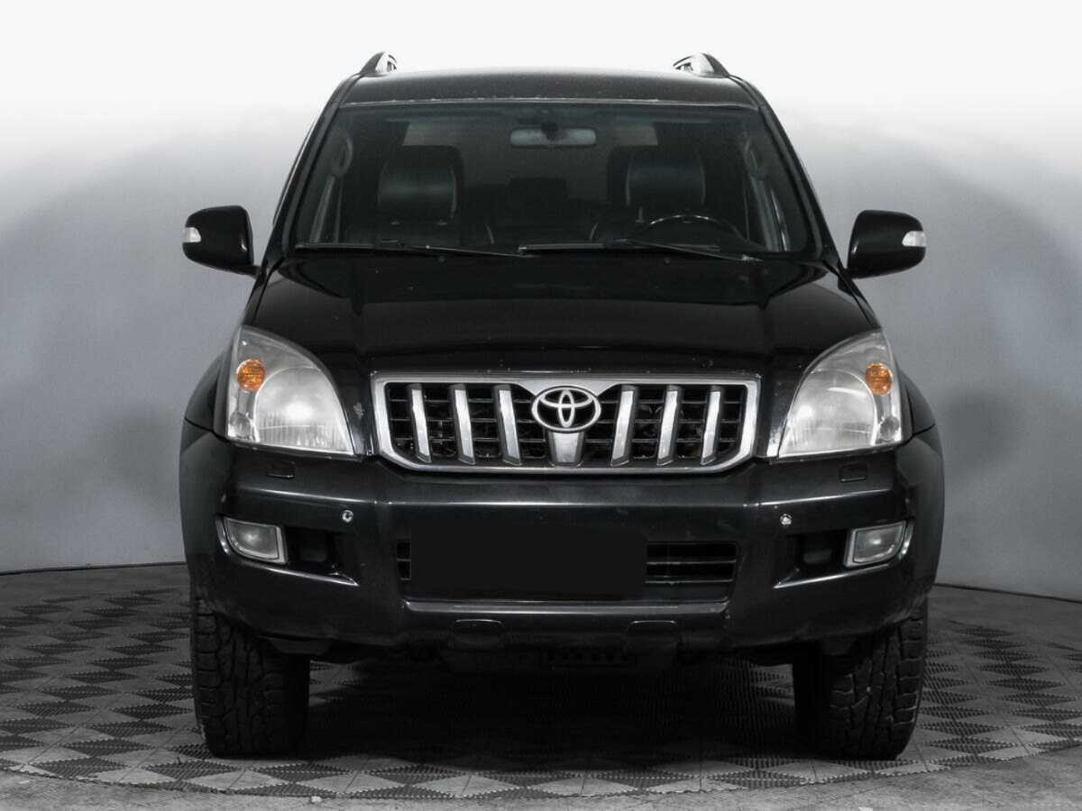 Купить Toyota Land Cruiser Prado с пробегом. Фото: #1