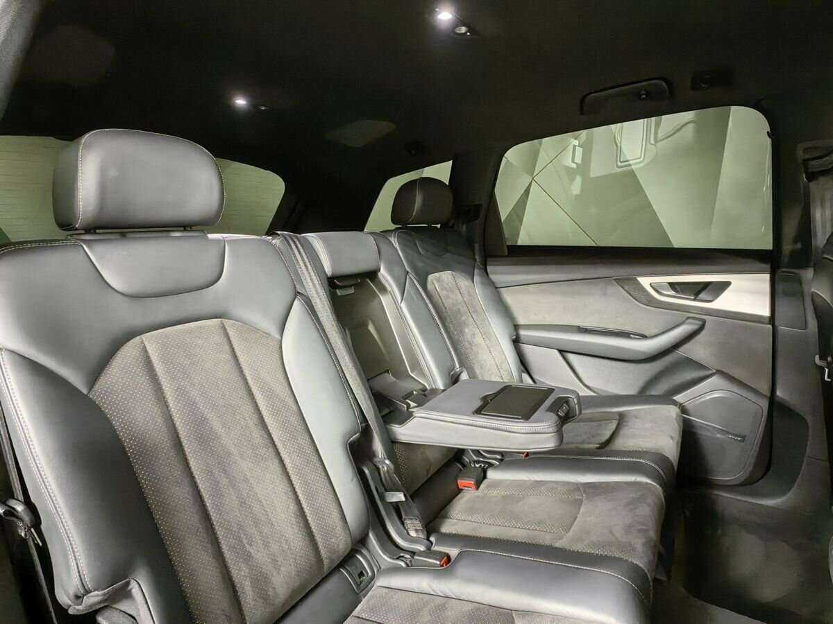 Купить Audi Q7 с пробегом. Фото: #12