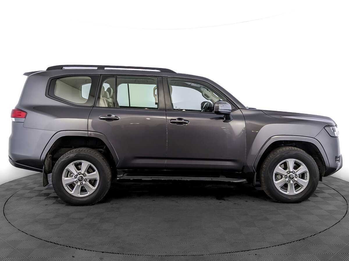 Купить Toyota Land Cruiser с пробегом. Фото: #3