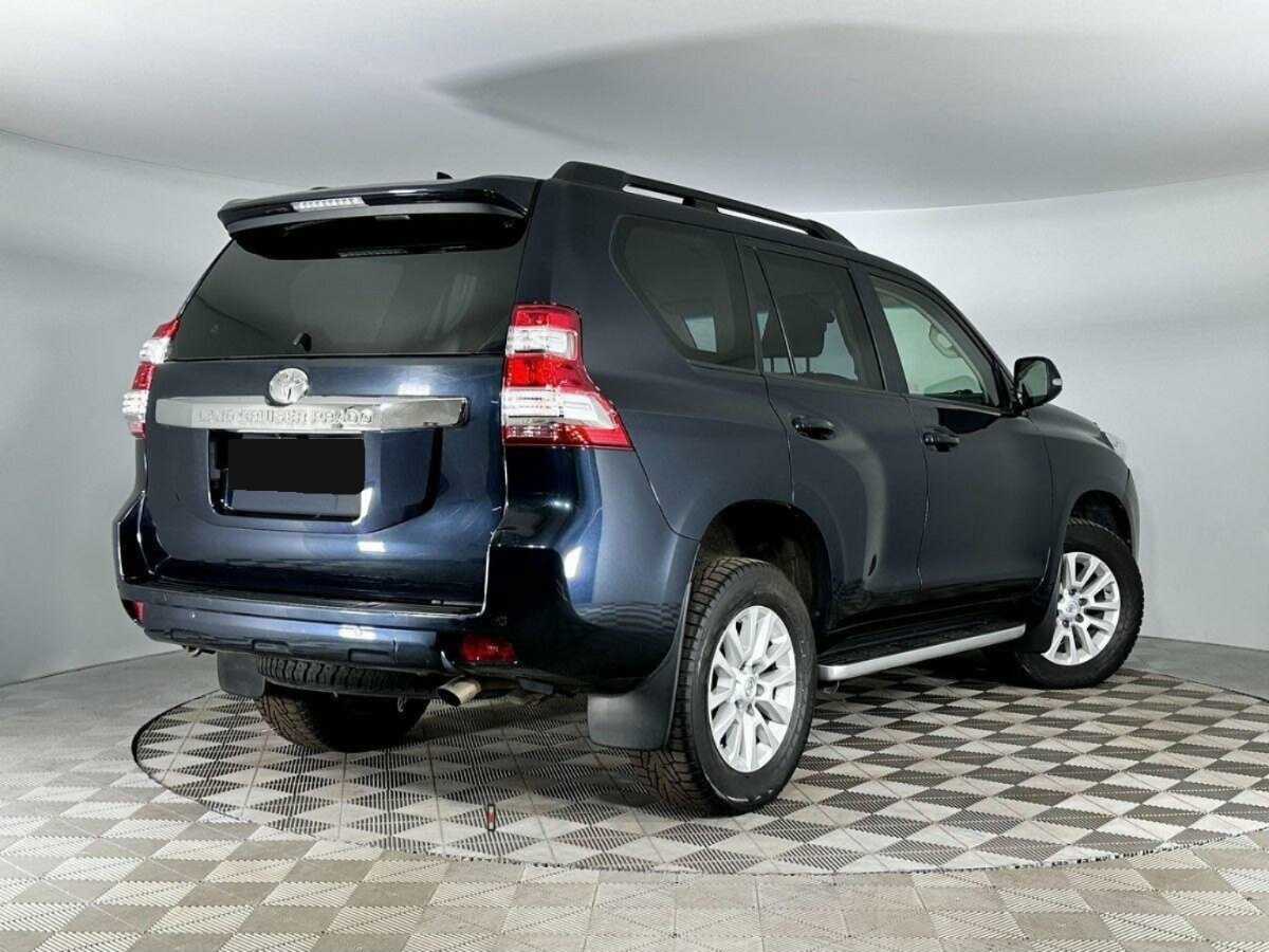 Купить Toyota Land Cruiser Prado с пробегом. Фото: #1