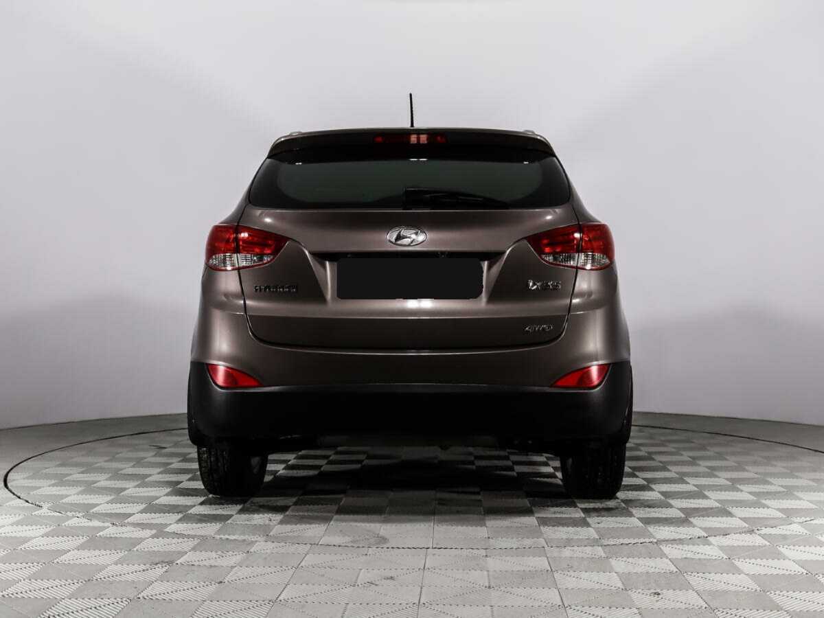 Купить Hyundai ix35 с пробегом. Фото: #4