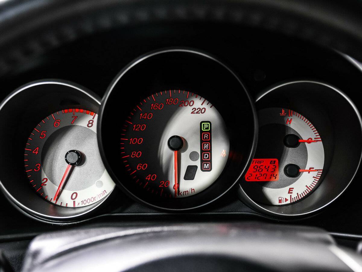 Купить Mazda 3 с пробегом. Фото: #9