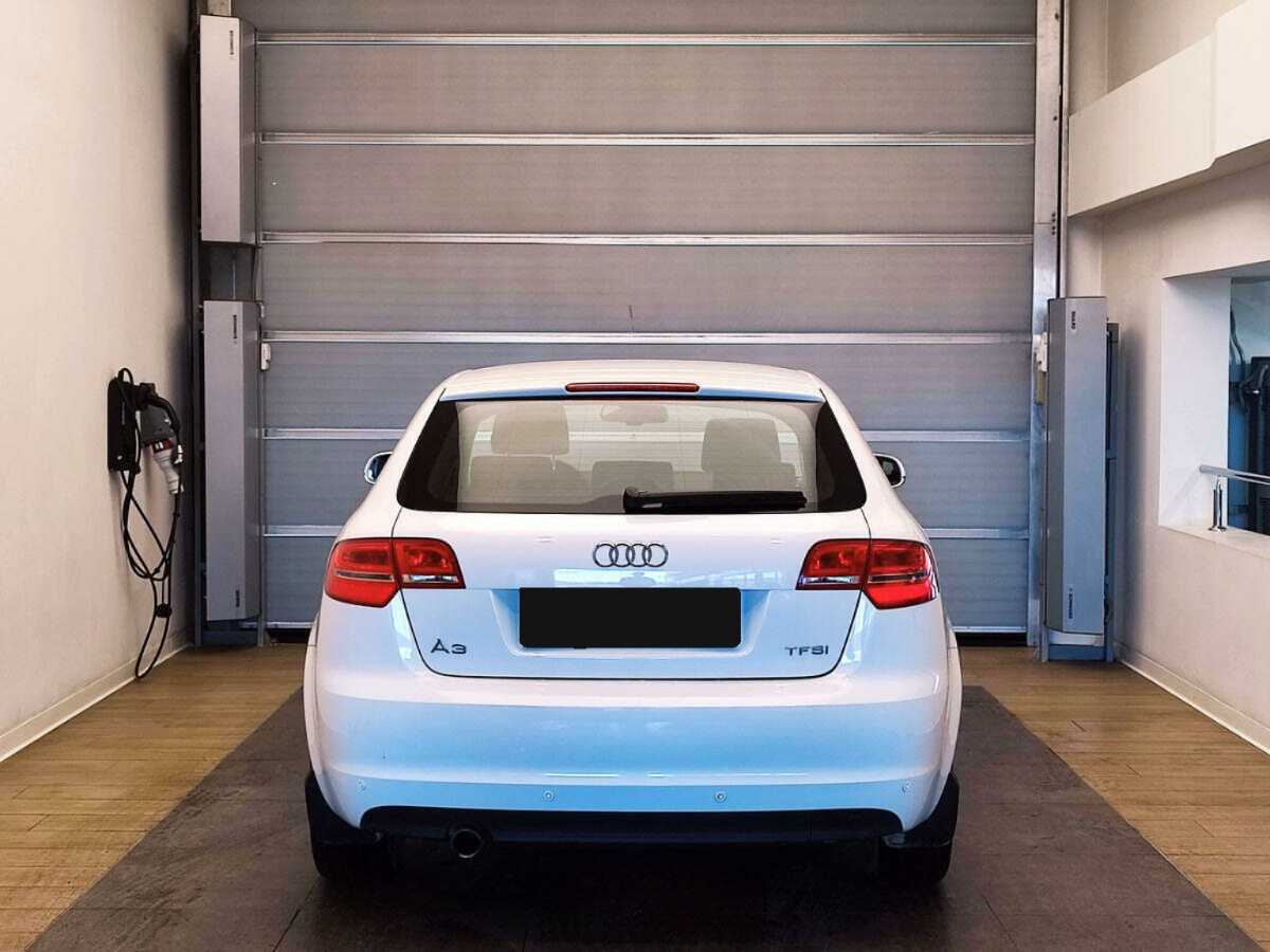 Купить Audi A3 с пробегом. Фото: #4
